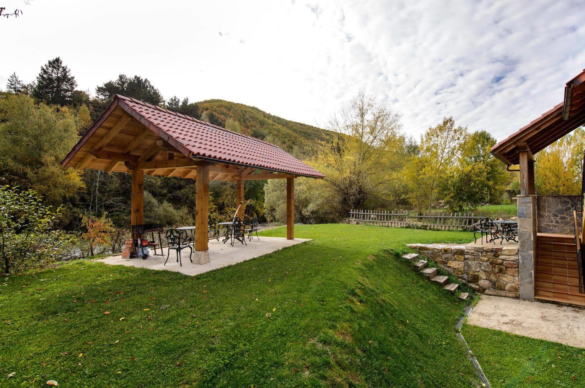 El Casar Del Puente Guest House Boca de Huergano Bagian luar foto